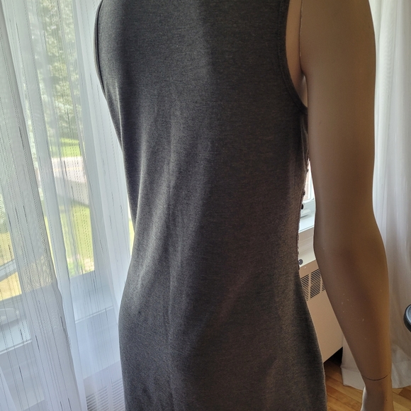 Dress - Picture 3 of 7